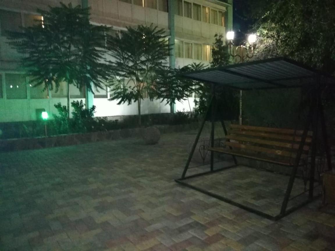 Hotel Zelenaya Aktau  Exteriér fotografie